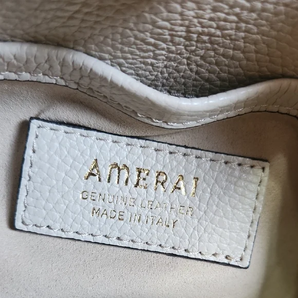 Stylish Cream Crossbody Bag - Picture 7 of 11